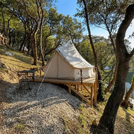 Kampaoh Arenas
