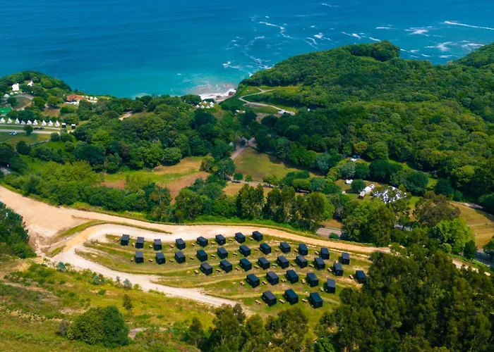 Kemp Kampaoh Arenas *